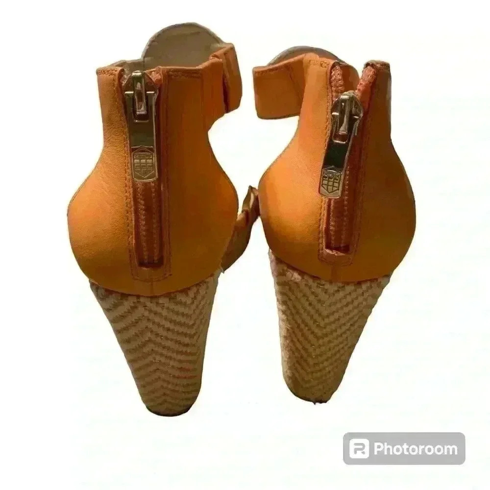 VINCE CAMUTO Peach Women’s Size 6 Heeled Sandal Webbed Shoes - Picture 4 of 16